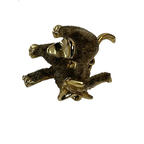 Flocked Grey Elephant Brooch Pin Gold Tone 1.5" Enamel Vintage Jewelry - Picture 6 of 12